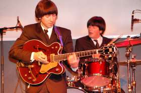 The Beatles Show - Magical History Tour - Foto 10 · 