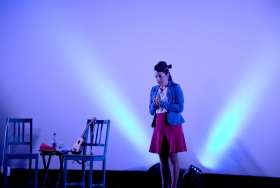 Caroline Athanasiadis - Tzatziki im 3/4 Takt - Foto 3 · 
