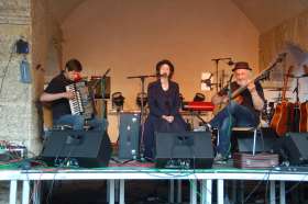 Dialekt schmeckt - im Schloss: DIE MAYERIN, Monika Zöchling, Philipp Griessler - Foto 2 · 