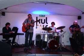 Joe Tisch & die Satschent Pepperl Hearts Club Band - Foto 2 · 