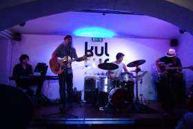 Joe Tisch & die Satschent Pepperl Hearts Club Band - Foto 3 · 