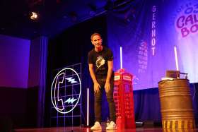 Gernot Kulis - HOLD THE LINE, Best of 20 Jahre Ö3-Callboy - Foto 5 · 