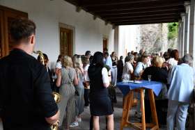 Vernissage: Karin Posch & Edeltraud Steurer - Foto 3 · 