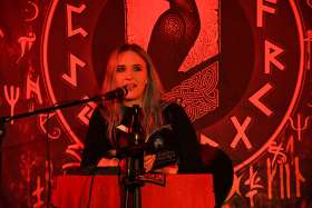 C. Gina Riot, Dave Vjern - Lesung trifft Konzert - Foto 1 · 