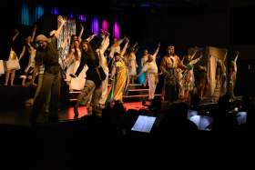 JOSEPH and the Amazing Technicolor Dreamcoat [MUSICAL] - Foto 4 · 