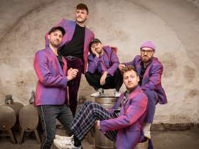 Bild zu Erwin & Edwin - Elektrogstanzldisko