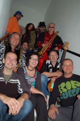 Bild zu Joruma & The Funky Horns